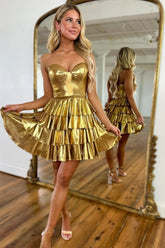 Stunning Gold A-Line Sweetheart Short Metallic Homecoming Dress