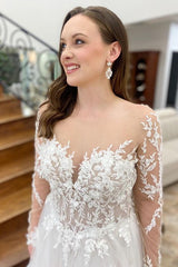 White Appliques Long Sleeve Backless Long Wedding Dress