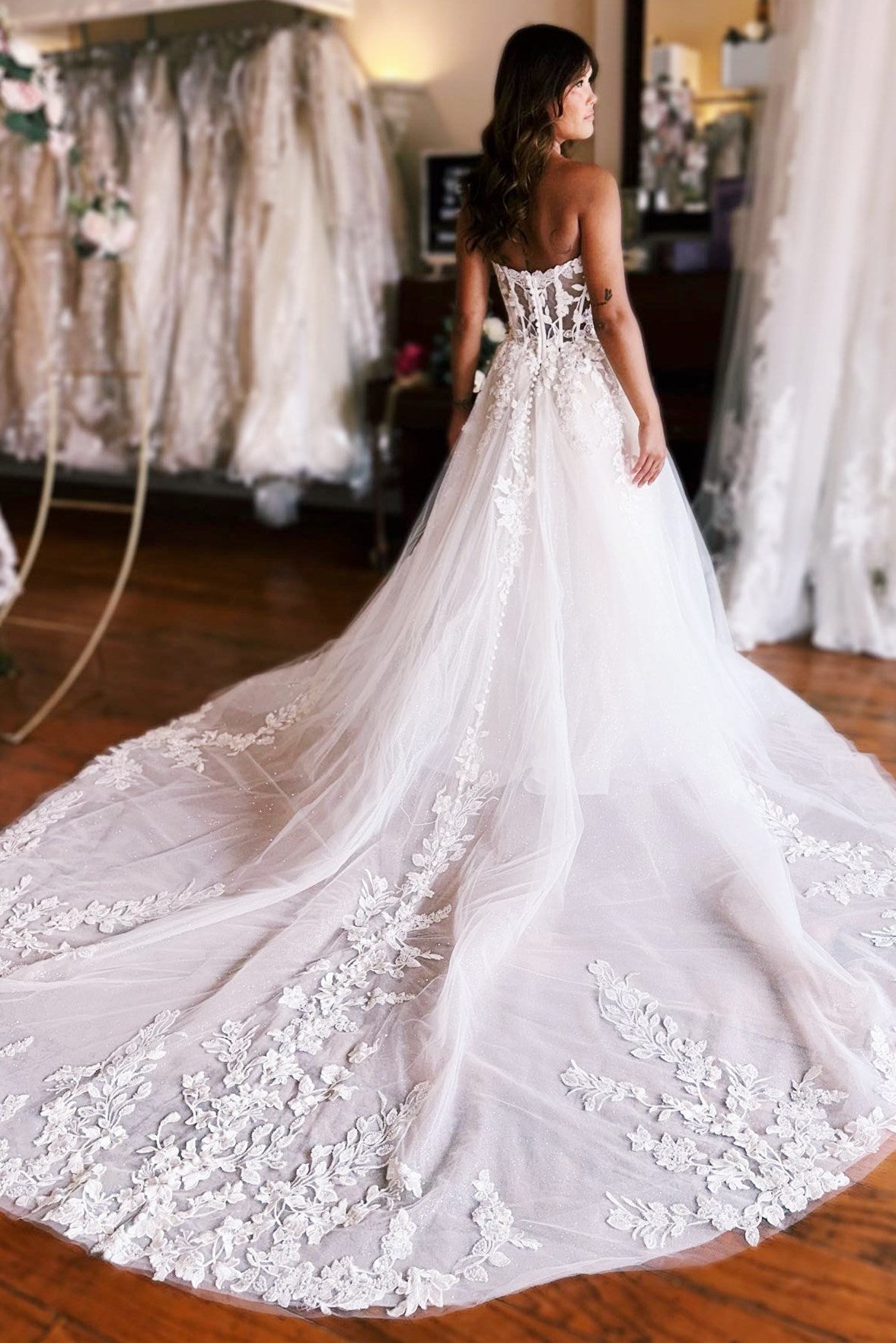 Ivory Tulle Appliques Strapless A-Line Long Wedding Dress