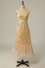 A Line Sweeheart Champagne Prom Dress with Embroidery