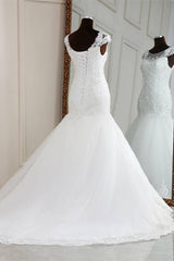 Elegant White Beaded Embroidered Cap Sleeve Trumpet Wedding Dress
