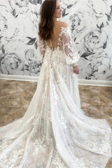 White Appliques Round Neck Long Sleeve A-Line Wedding Dress