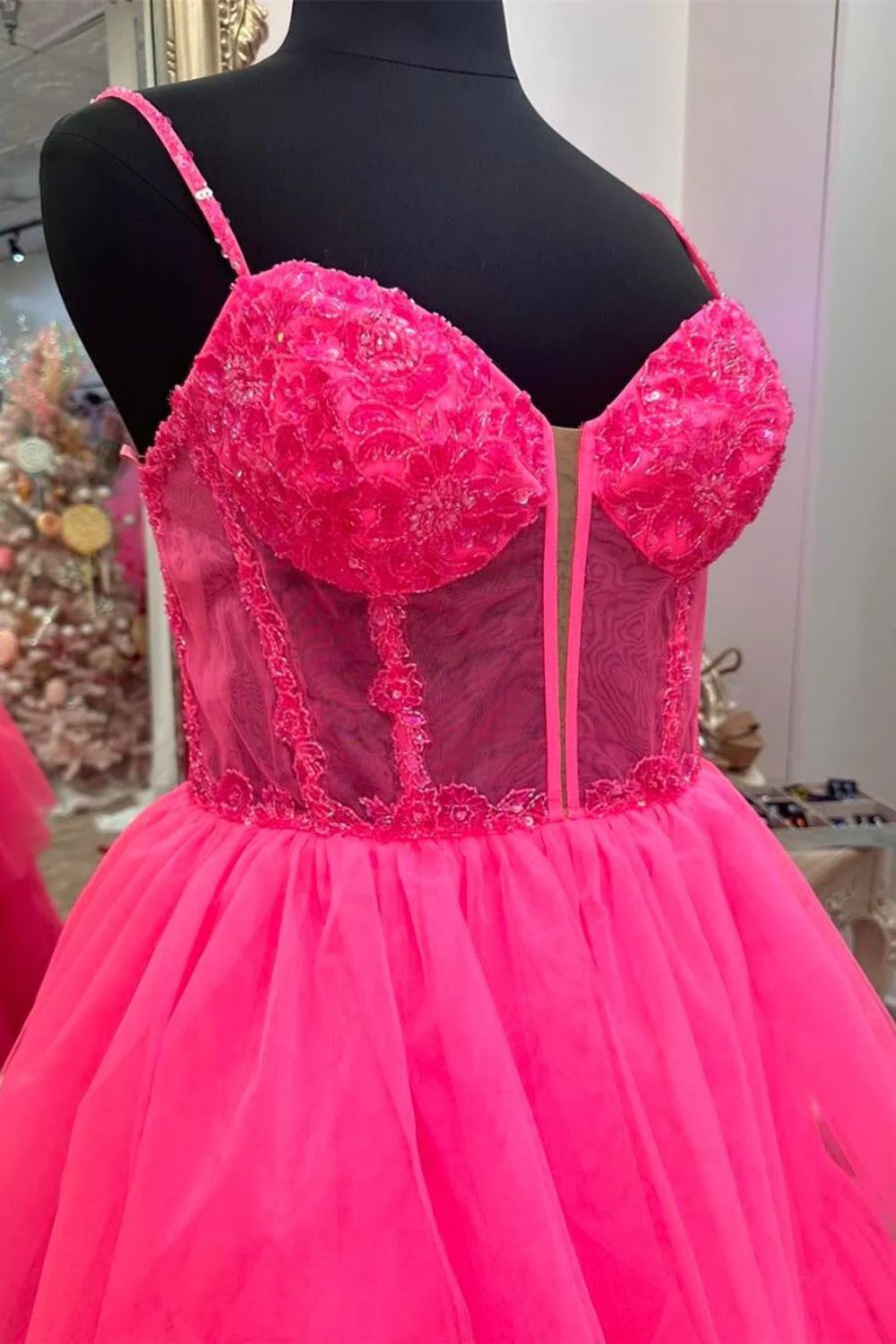 Charming A Line Spaghetti Straps Pink Corset Prom Dress with Appliques