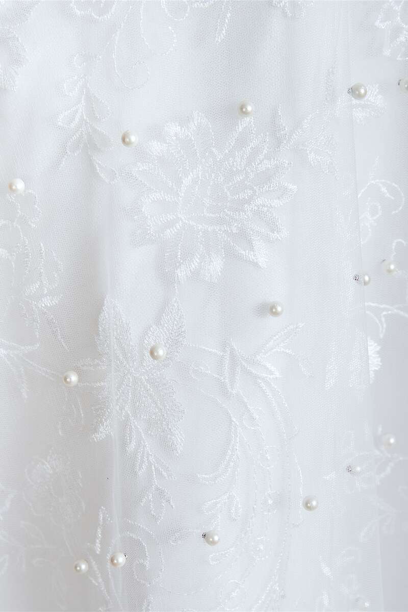 White Pearls V-Neck Backless A-Line Wedding Dress