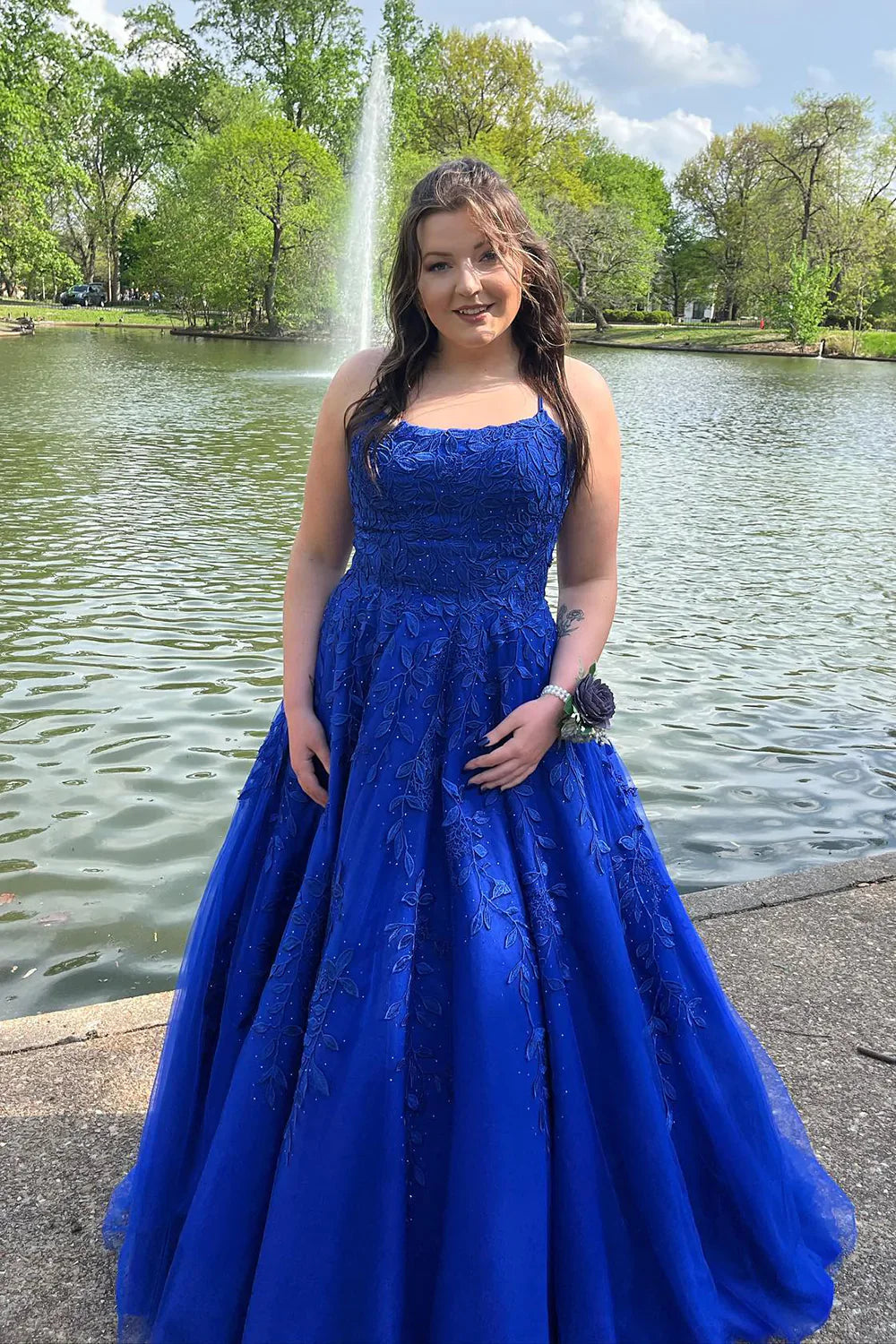 Princess A Line Spaghetti Straps Light Champagne Long Prom Dress with Appliques