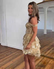 Stunning A-Line Off The Shoulder Tiered Glitter Homecoming Dress With Appliques