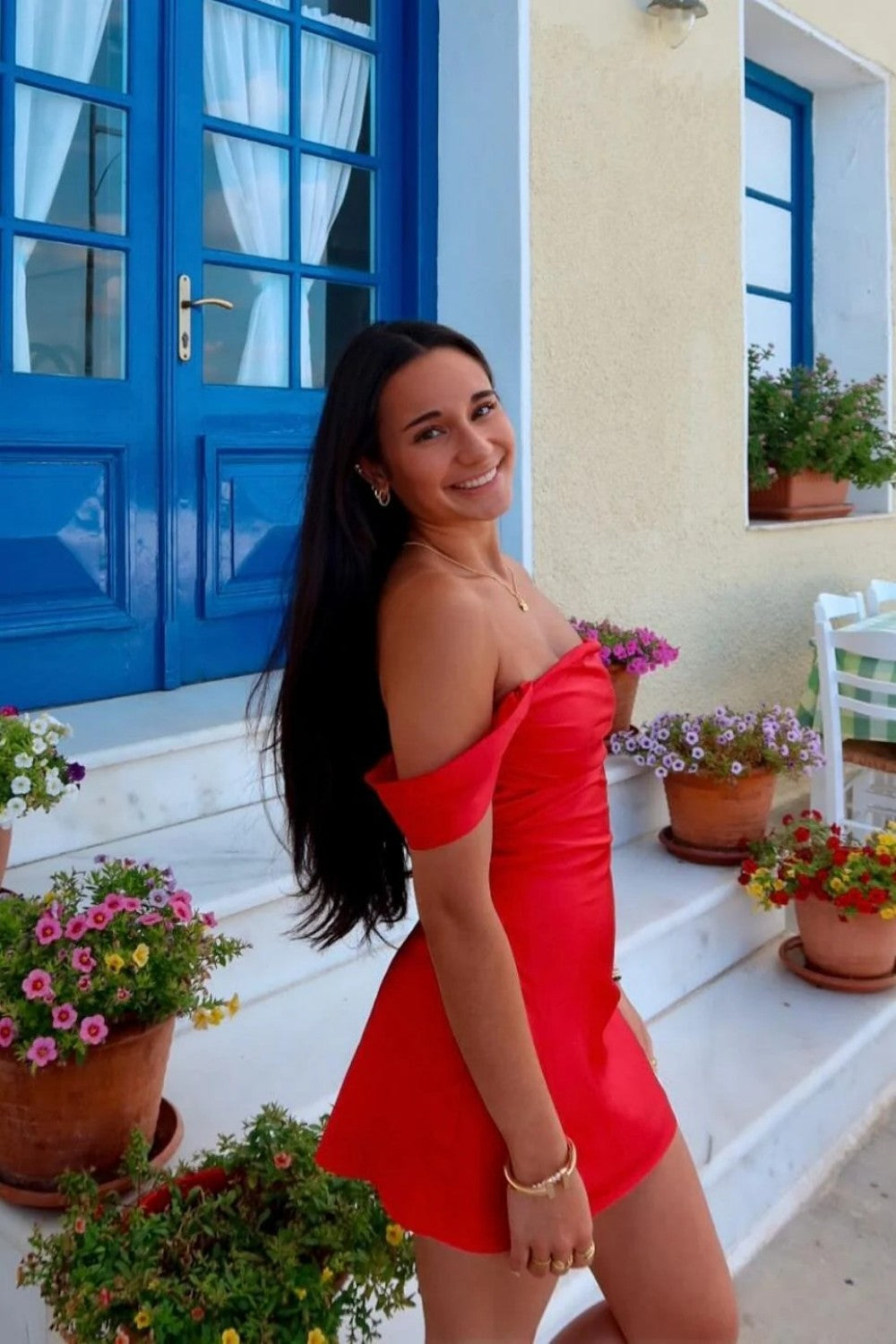 chic-off-shoulder-coral-pink-bodycon-short-satin-homecoming-dress-5833