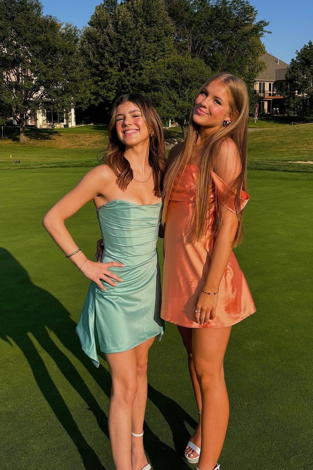 chic-off-shoulder-coral-pink-bodycon-short-satin-homecoming-dress-5833