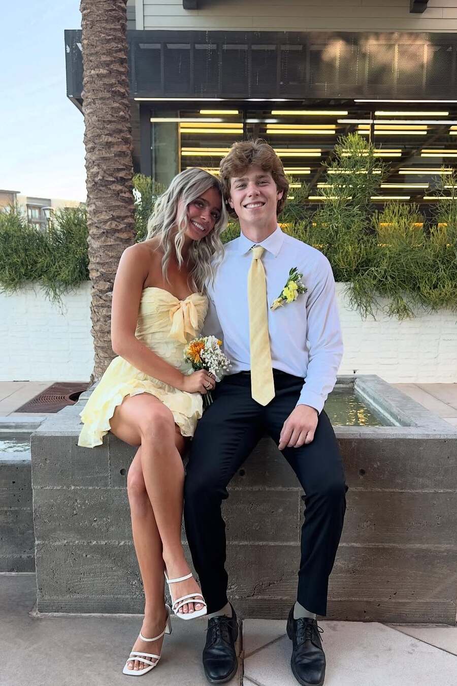 Chic Yellow Matching Homecoming Dress with Floral Details