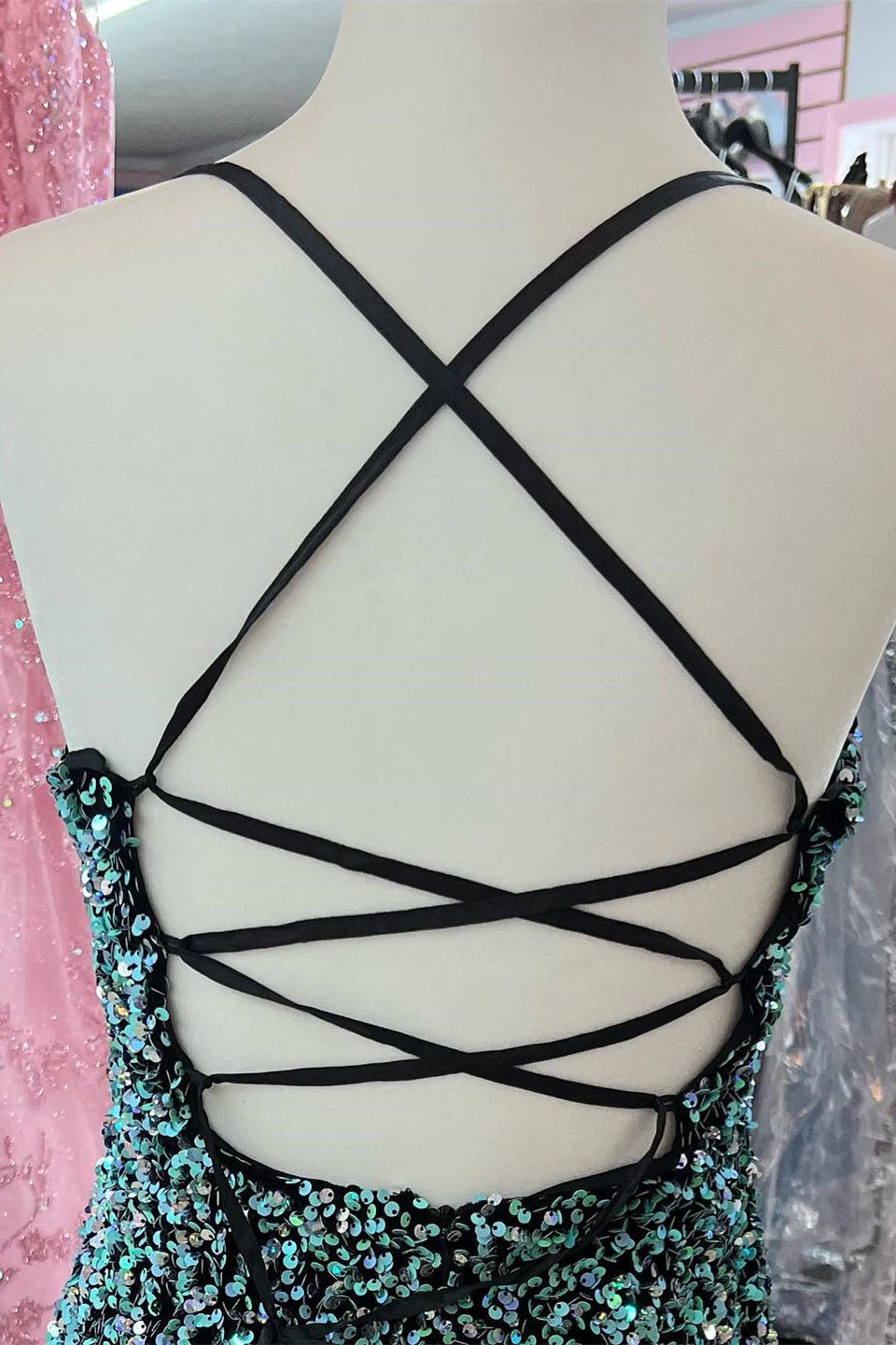 Green V-Neck Sequins Lace-Up Tight Homecoming Dress