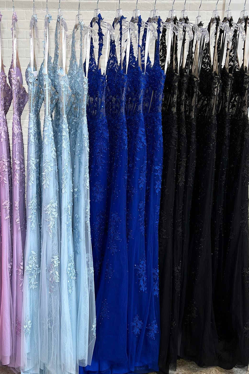 Halter Lace Corset Slit Long Prom Dress with Appliques