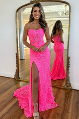 Gorgeous Mermaid Strapless Sweep Train Lace Prom Dress With Slit