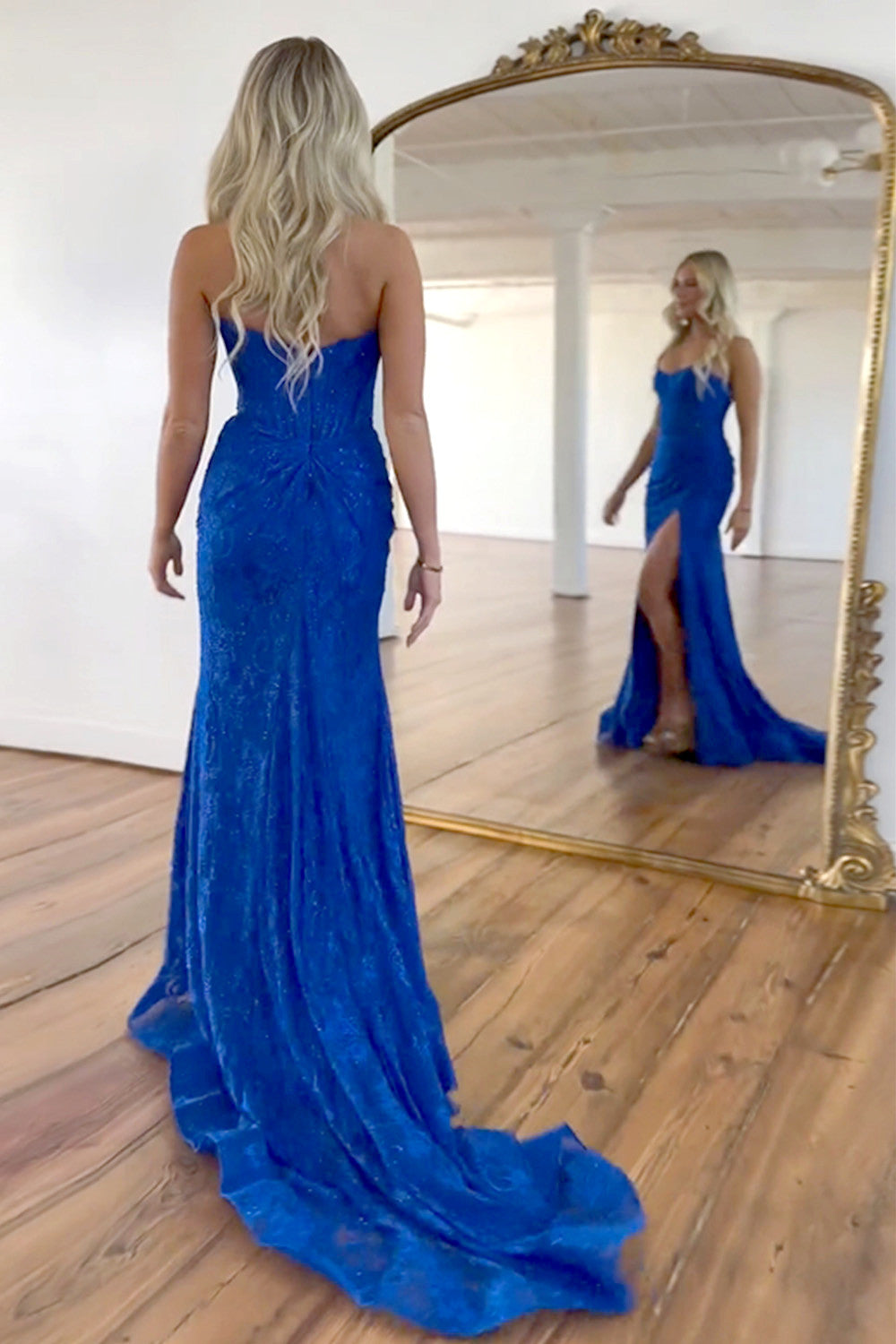 Romantic Lavender Mermaid Strapless Long Lace Prom Dress With Slit