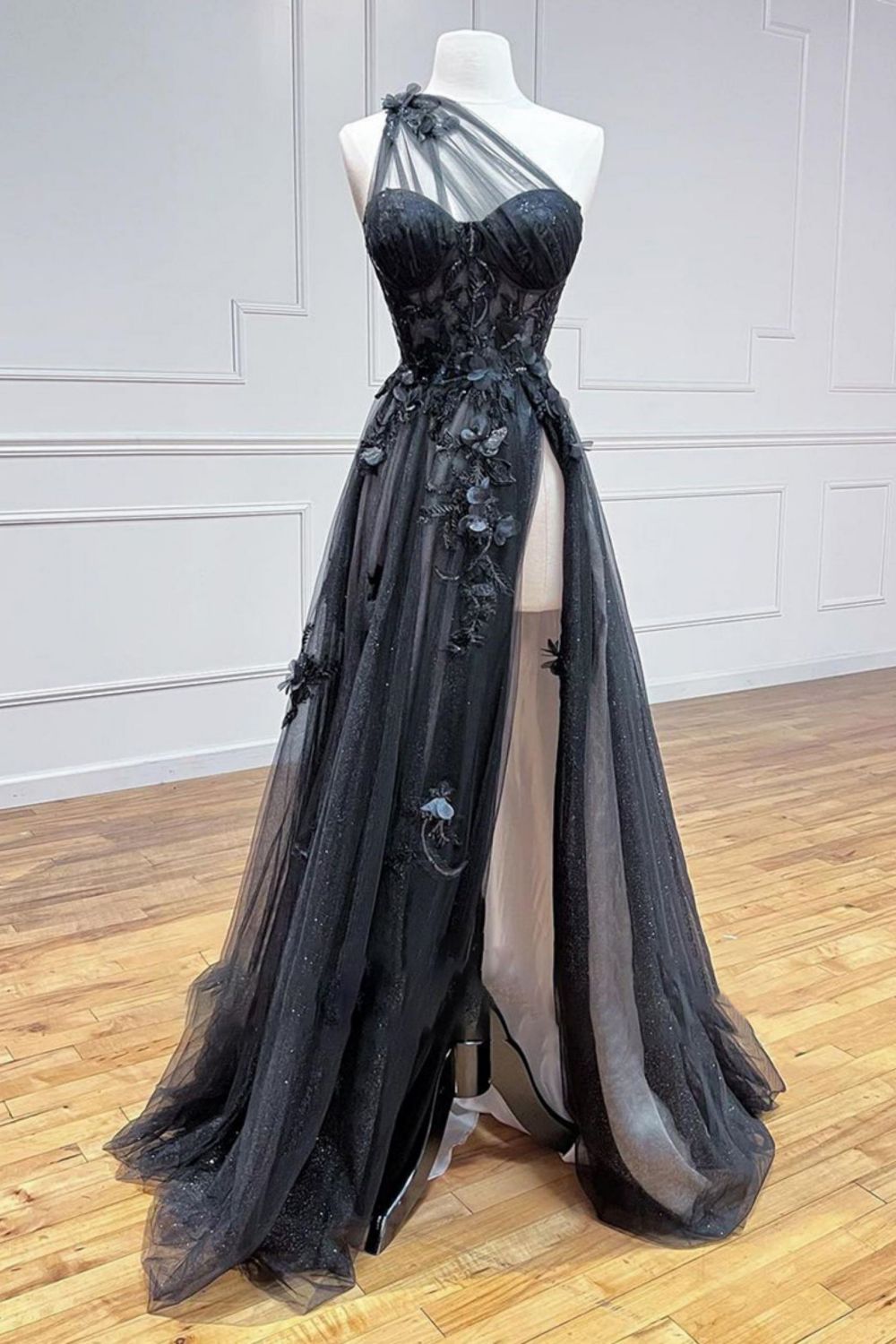 Sexy Black A-Line One Shoulder Long Prom Dress With Appliques